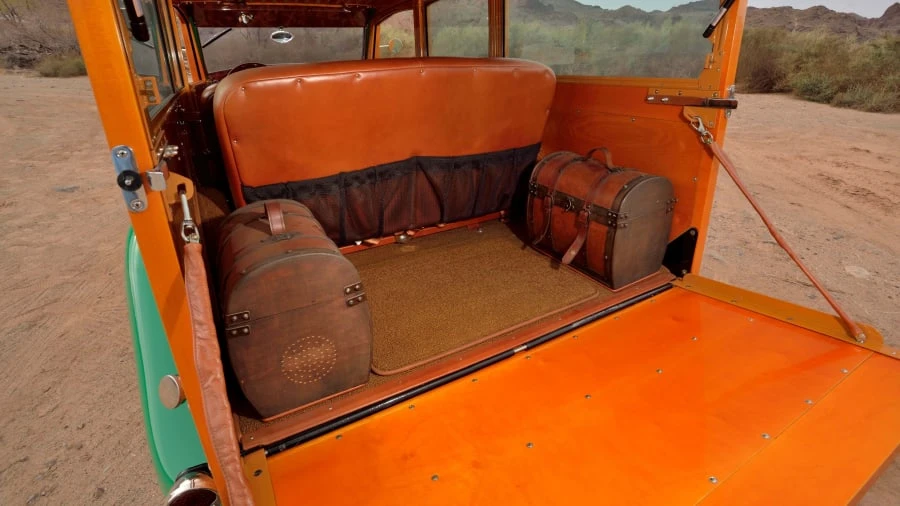 1933 Ford Model 18 & 40 - Image 11 of 31