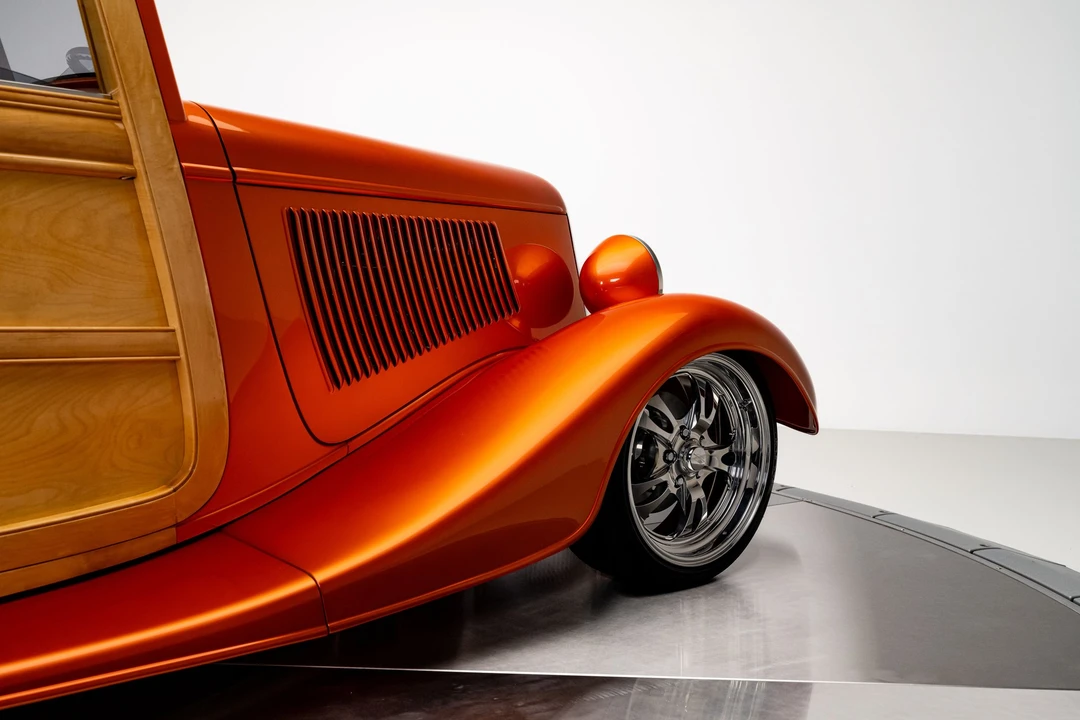 1933 Ford Model 18 & 40 - Image 10 of 31