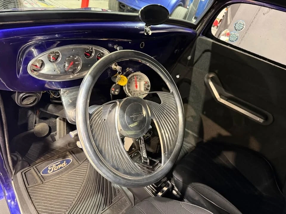 1933 Ford Model 18 & 40 - Image 6 of 9