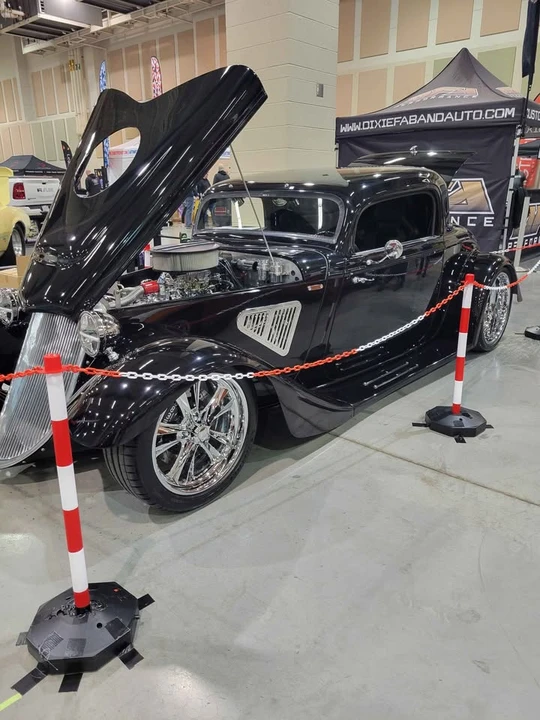 1933 Ford Replica - Image 3 of 14