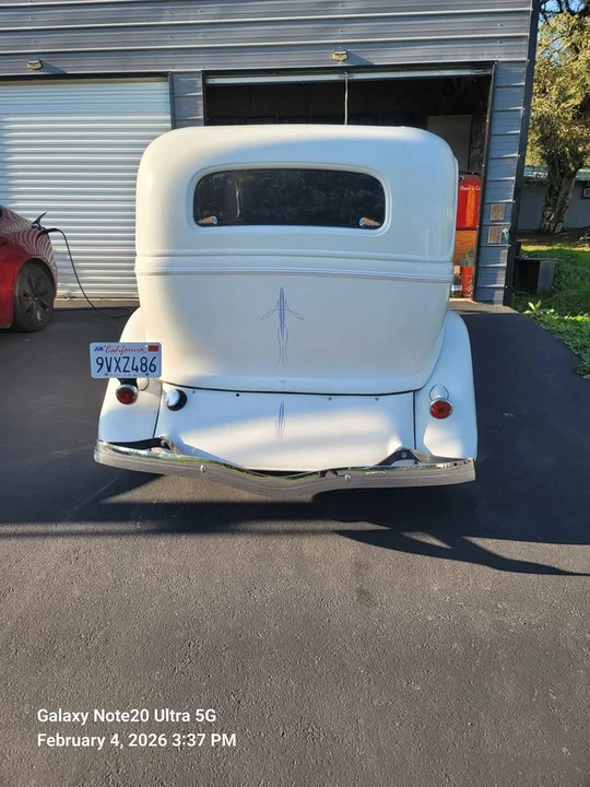 1933 Ford Model 18 & 40 - Image 9 of 9