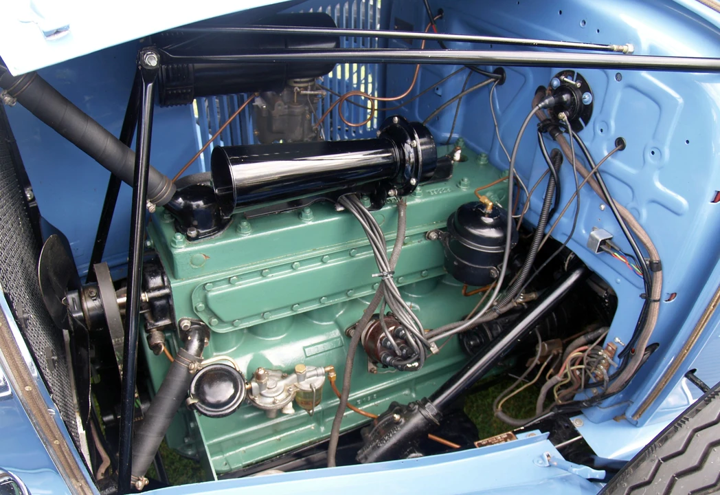 1933 Hupmobile - Image 2 of 4