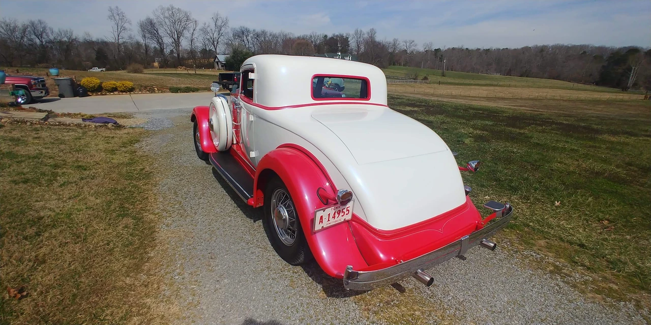 1933 Hupmobile - Image 7 of 13