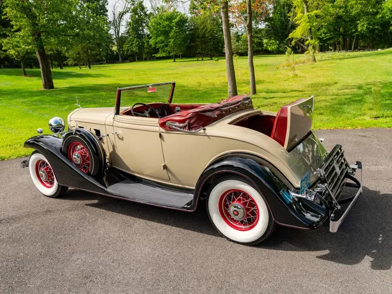 1933 LaSalle - Image 3 of 31