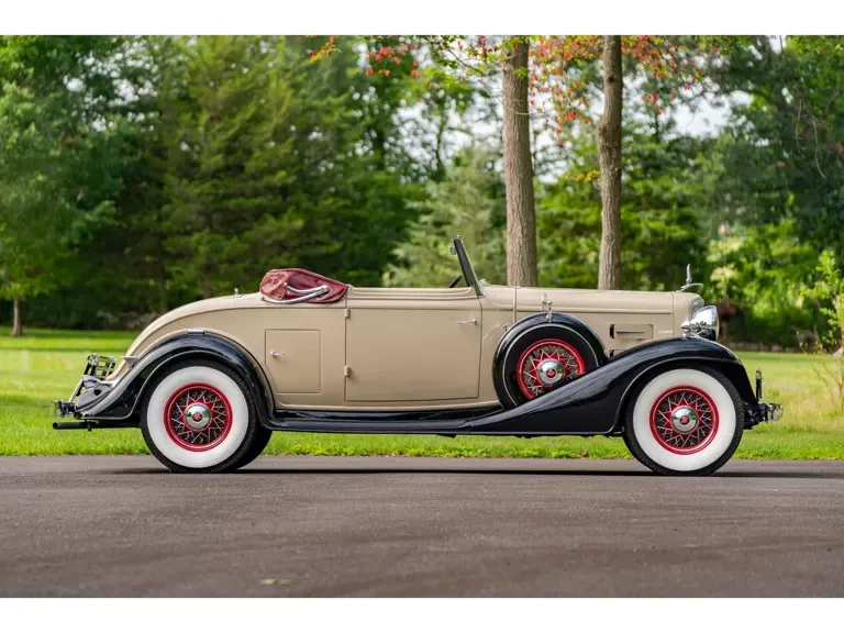 1933 LaSalle - Image 6 of 31
