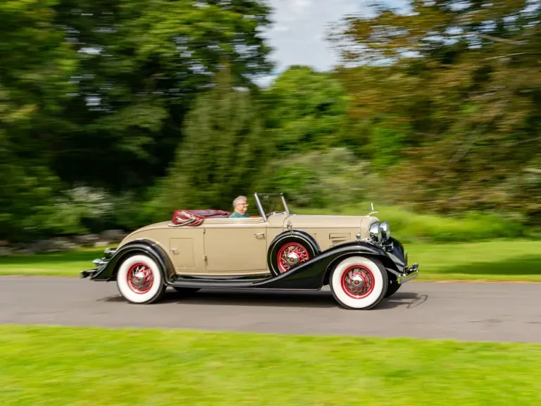 1933 LaSalle - Image 14 of 31