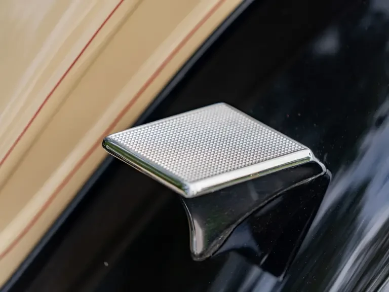 1933 LaSalle - Image 30 of 31