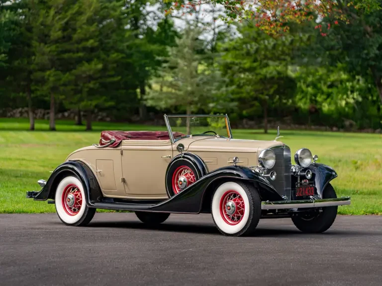 1933 LaSalle - Image 2 of 31
