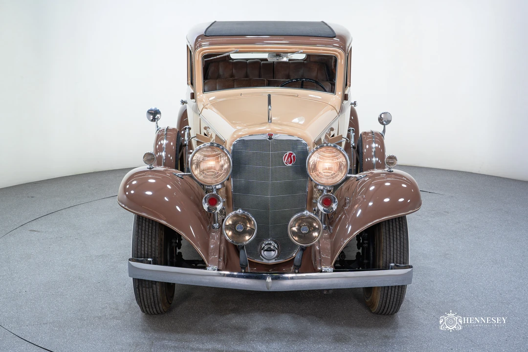 1933 LaSalle - Image 5 of 31