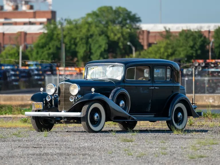 1933 LaSalle - Image 2 of 31