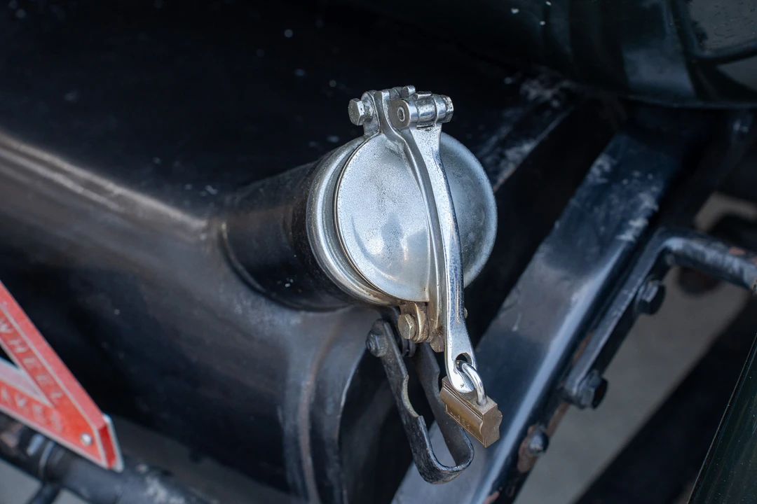 1933 Lagonda - Image 23 of 31