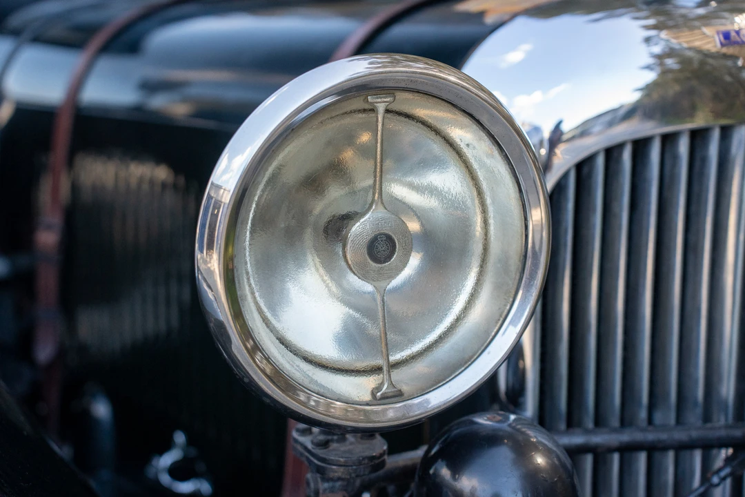 1933 Lagonda - Image 15 of 31