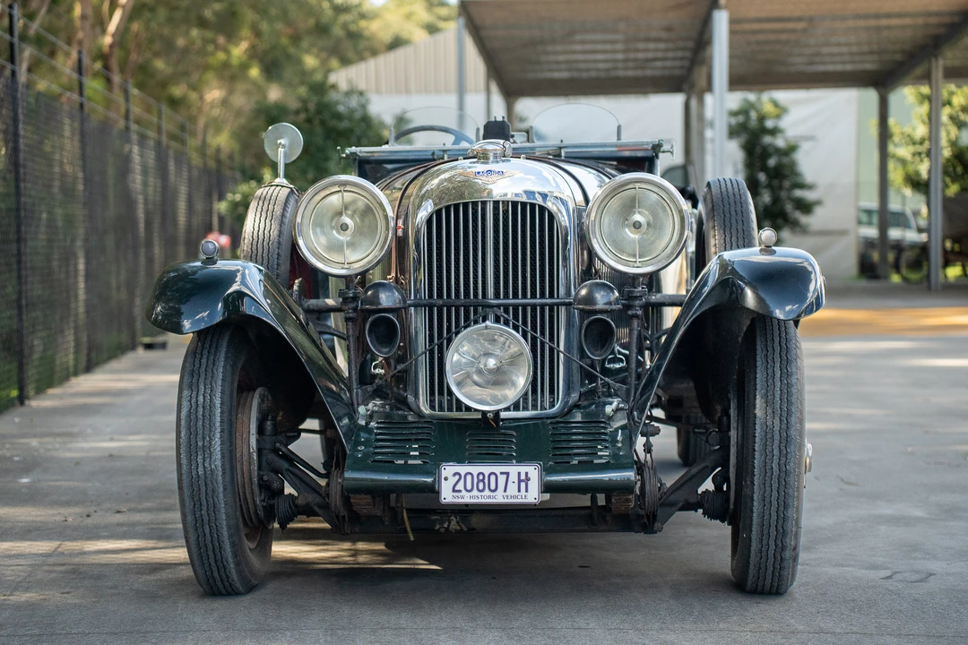 1933 Lagonda - Image 10 of 31