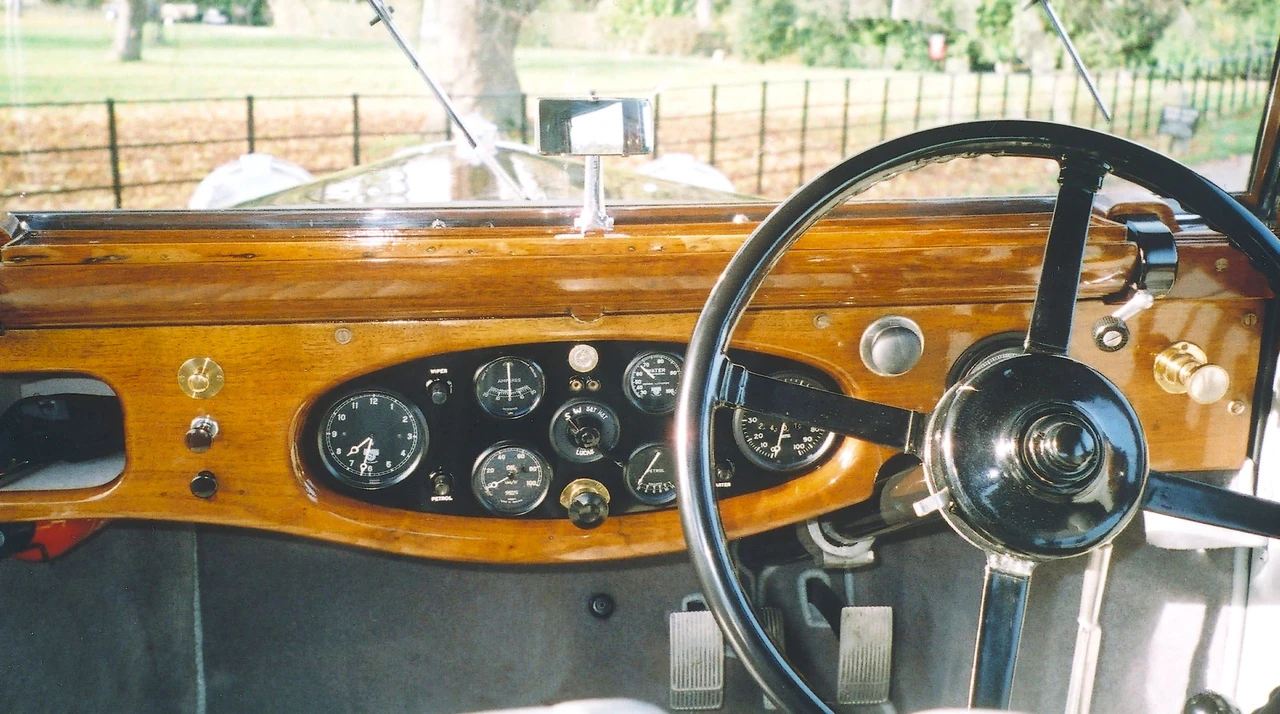 1933 Lagonda - Image 2 of 3