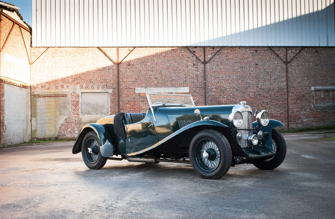 1933 Lagonda - Image 2 of 31