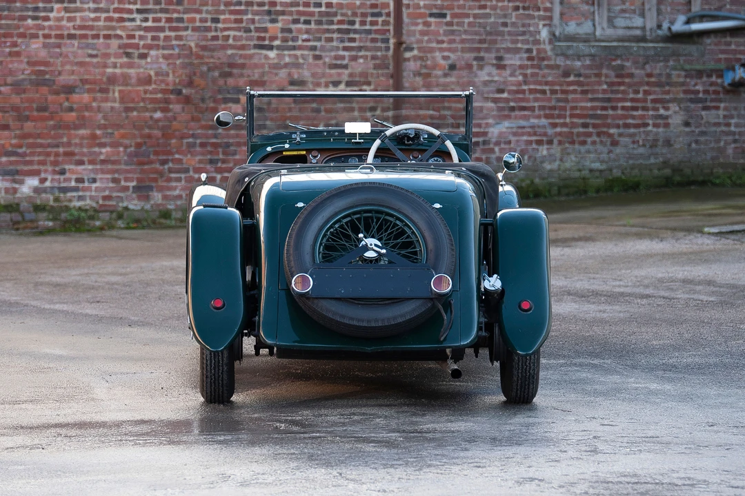 1933 Lagonda - Image 10 of 31