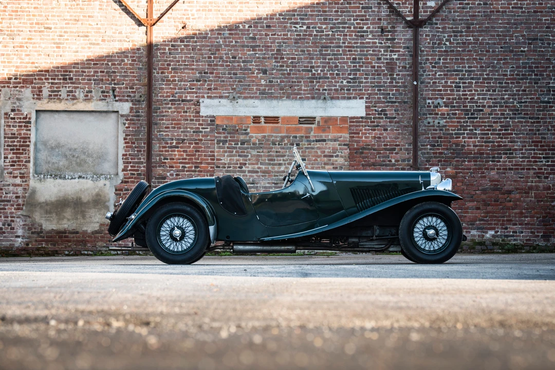 1933 Lagonda - Image 5 of 31