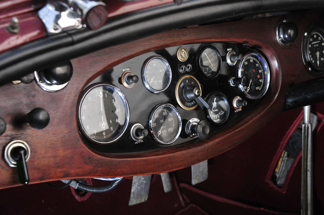 1933 Lagonda - Image 14 of 28