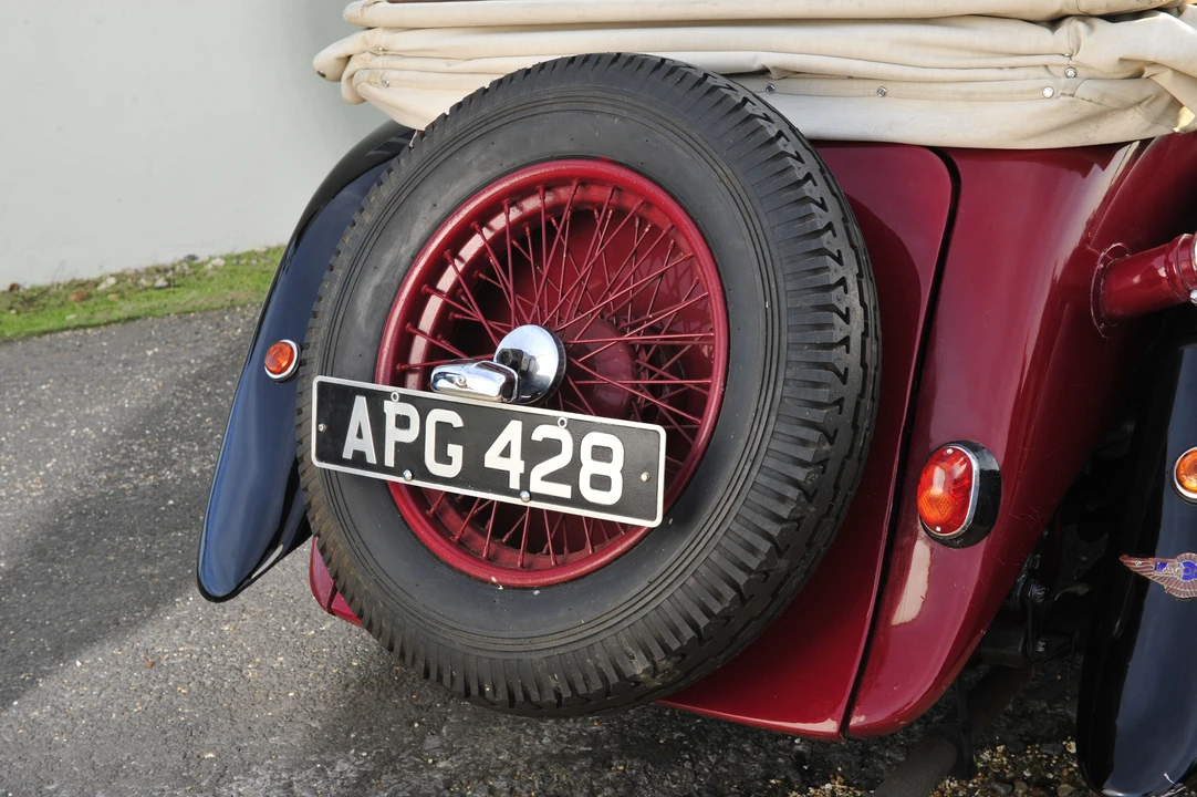 1933 Lagonda - Image 13 of 28