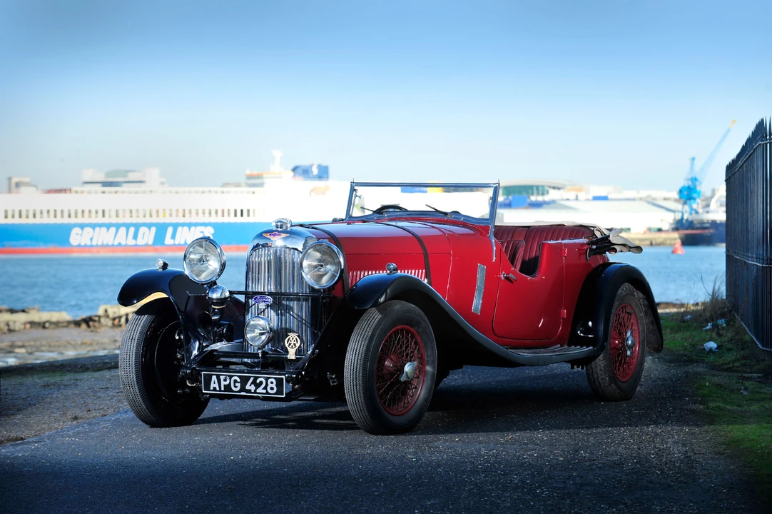 1933 Lagonda - Image 2 of 28