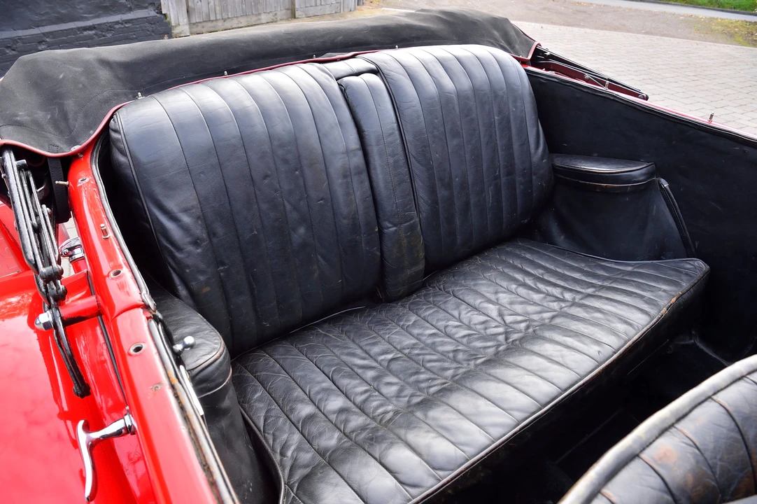 1933 Lagonda - Image 23 of 31