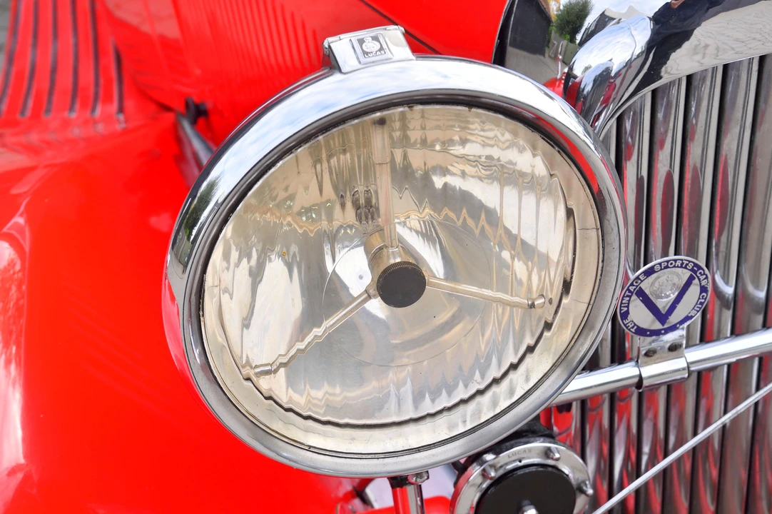 1933 Lagonda - Image 25 of 31