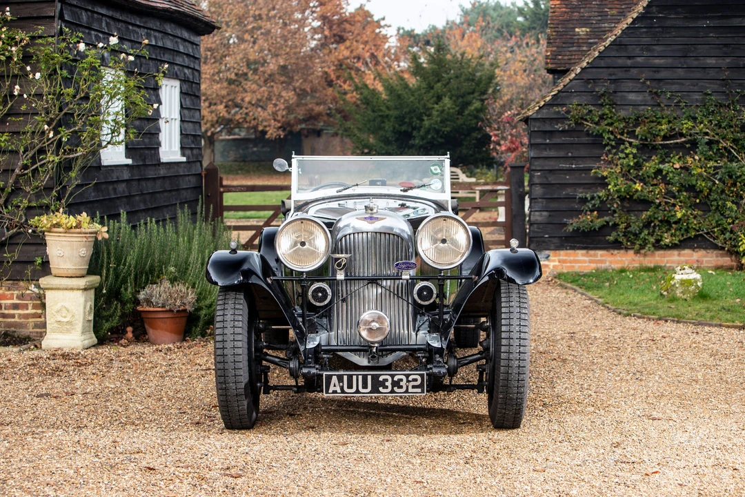 1933 Lagonda - Image 8 of 31