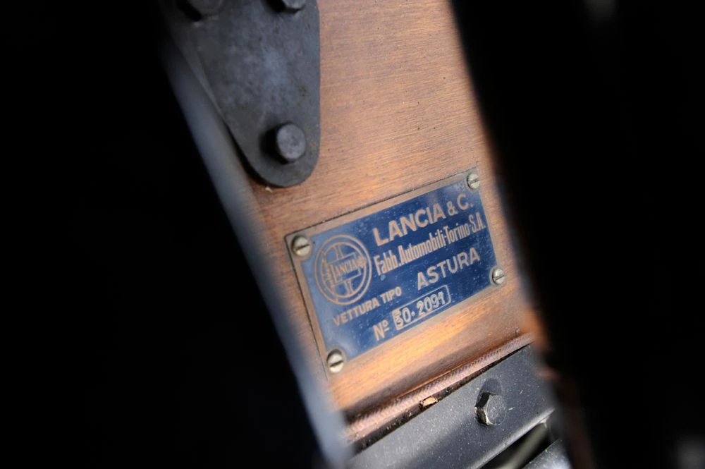 1933 Lancia - Image 9 of 10