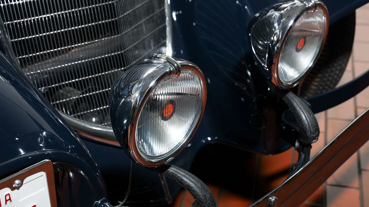 1933 Lincoln - Image 16 of 31