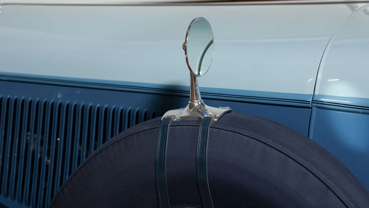1933 Lincoln - Image 13 of 31