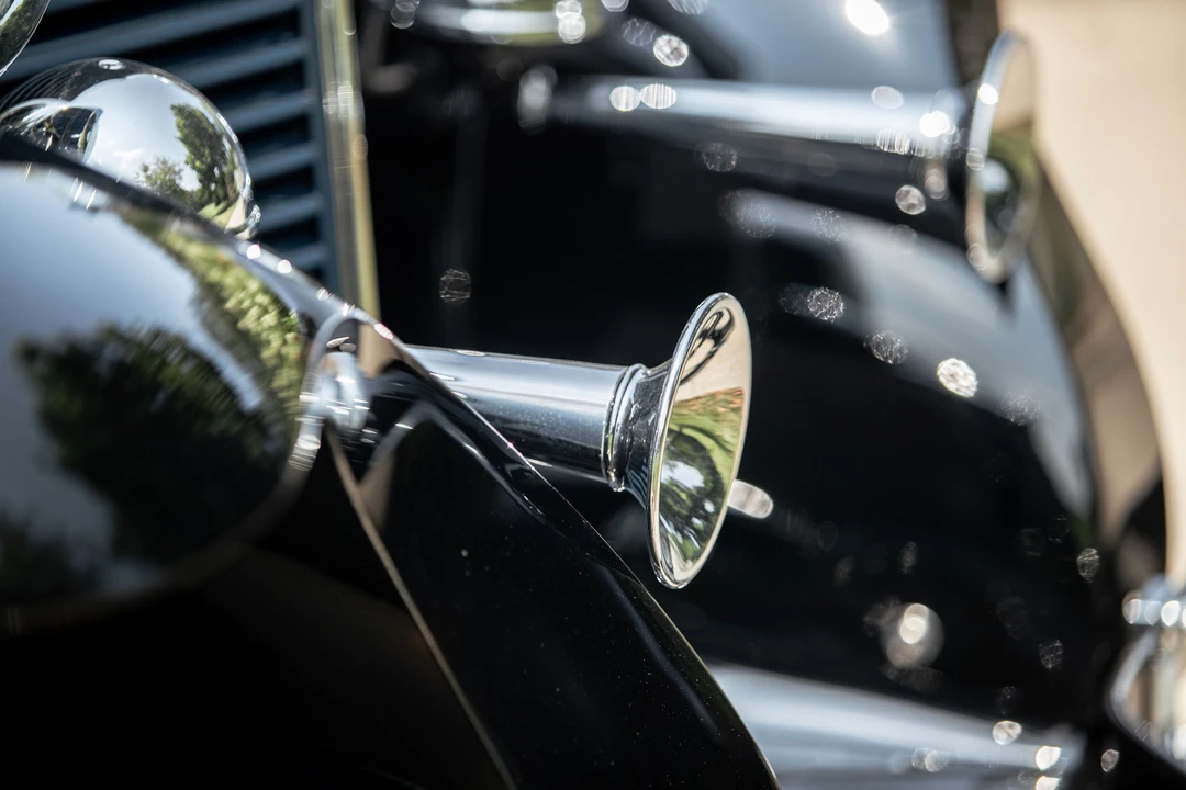 1933 Marmon - Image 16 of 31