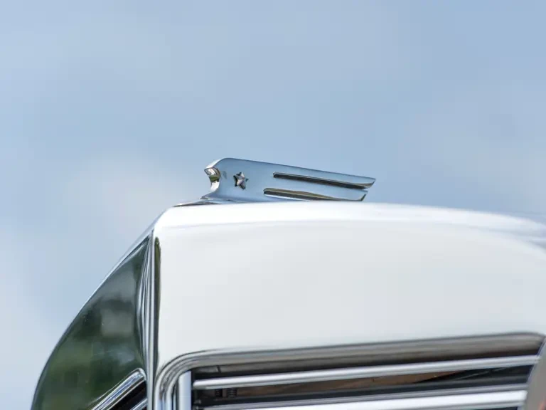 1933 Marmon - Image 7 of 28