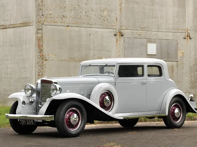 1933 Marmon - Image 2 of 2