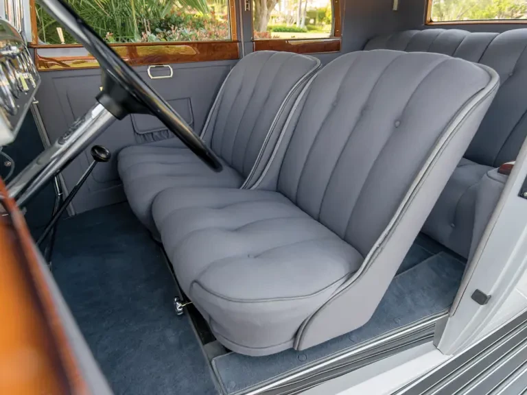 1933 Marmon - Image 16 of 28