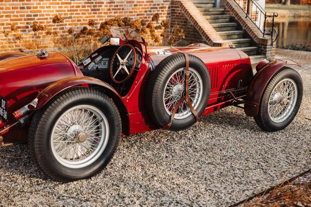 1933 Ferrari 550 Maranello - Image 8 of 31