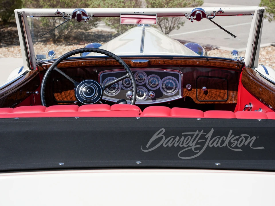 1933 Packard Eight - Image 14 of 31