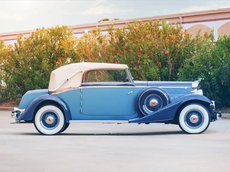 1933 Packard Eight - Image 6 of 24