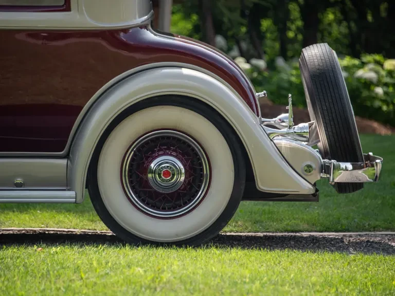 1933 Packard Eight - Image 17 of 31