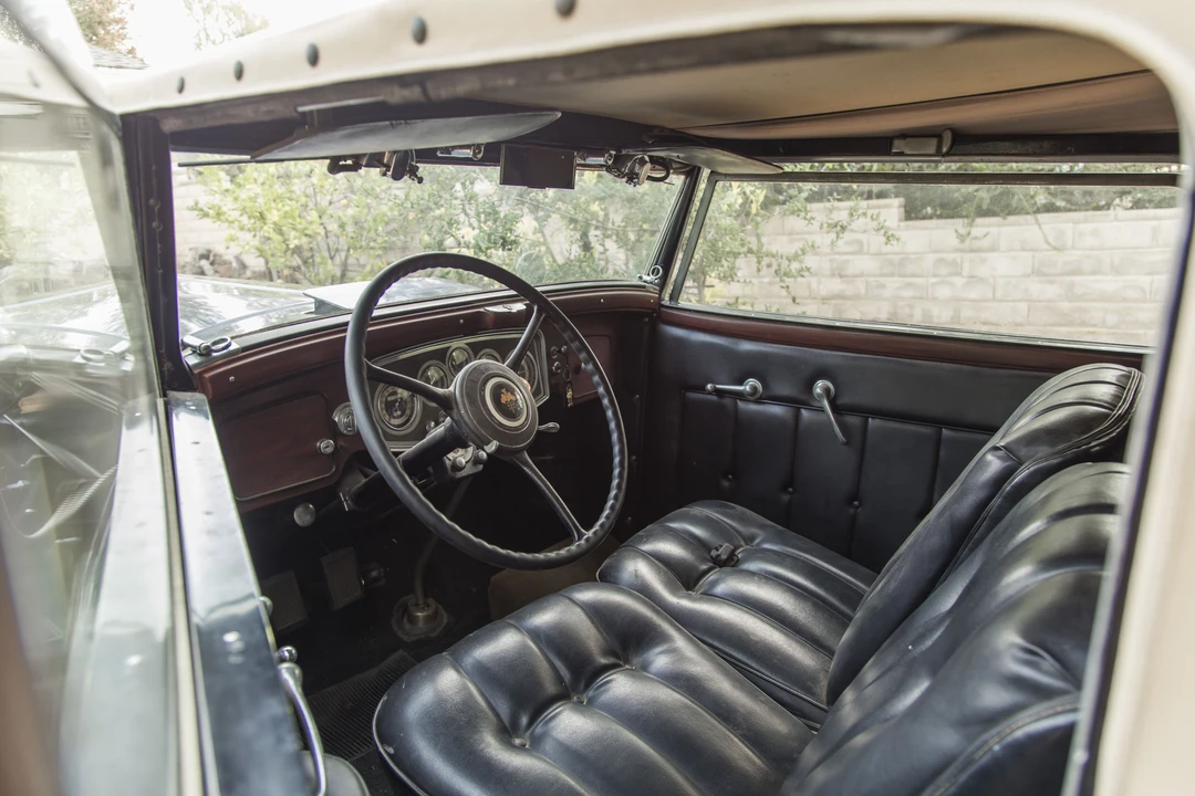 1933 Packard Eight - Image 16 of 31