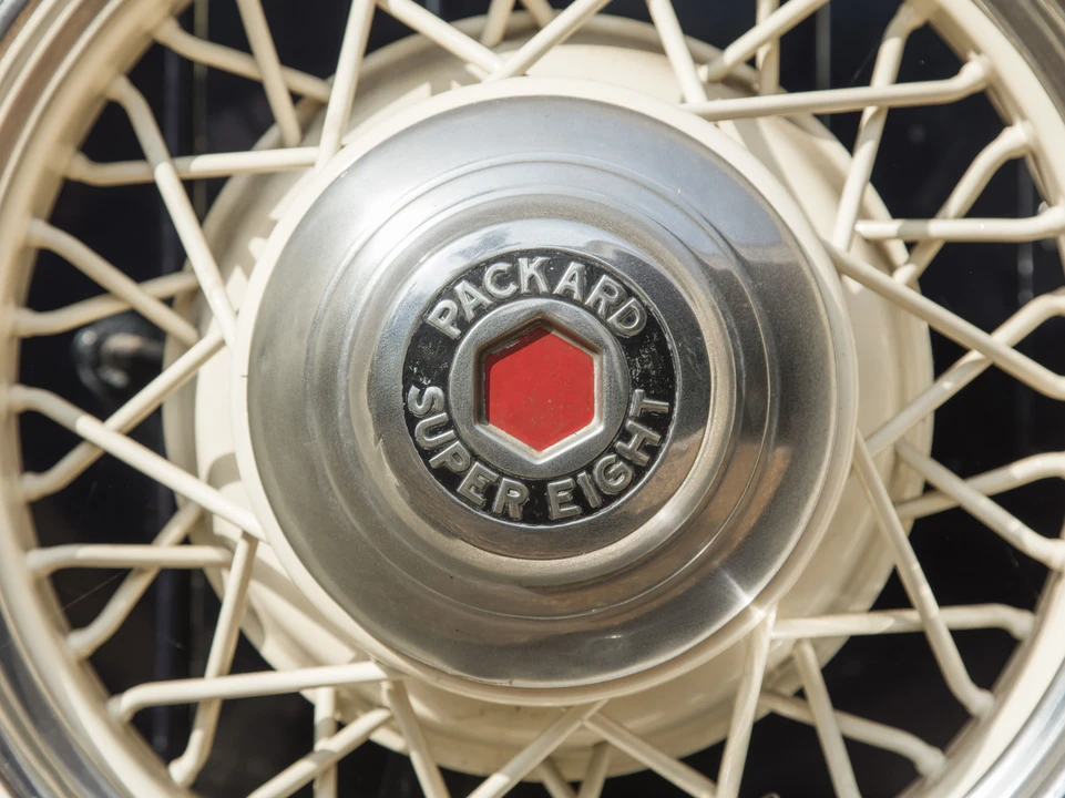 1933 Packard Eight - Image 21 of 31