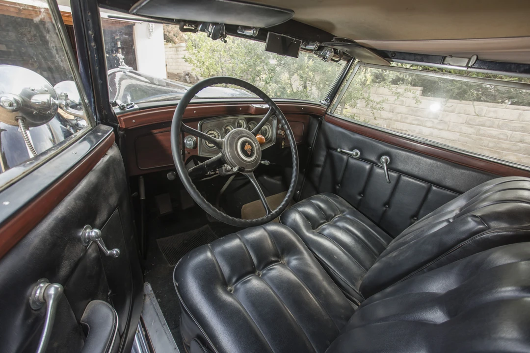1933 Packard Eight - Image 17 of 31
