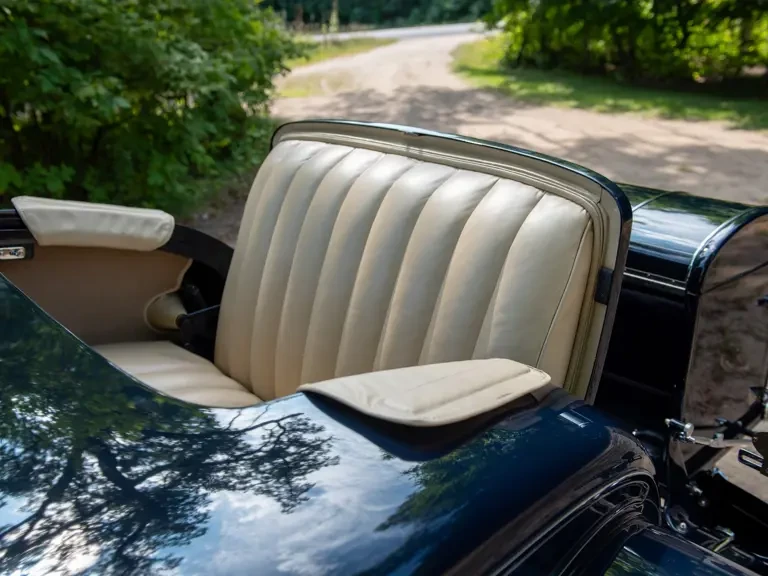 1933 Packard Eight - Image 20 of 31