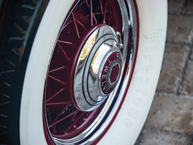1933 Packard Twelve - Image 17 of 24