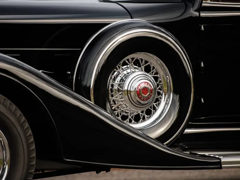 1933 Packard Twelve - Image 14 of 31