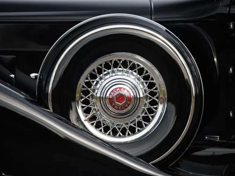 1933 Packard Twelve - Image 10 of 31