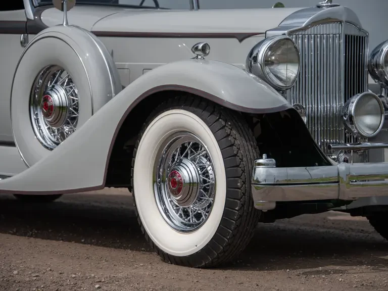 1933 Packard Twelve - Image 13 of 31