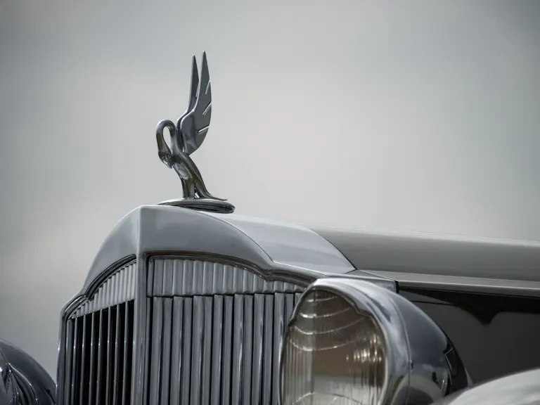 1933 Packard Twelve - Image 10 of 31