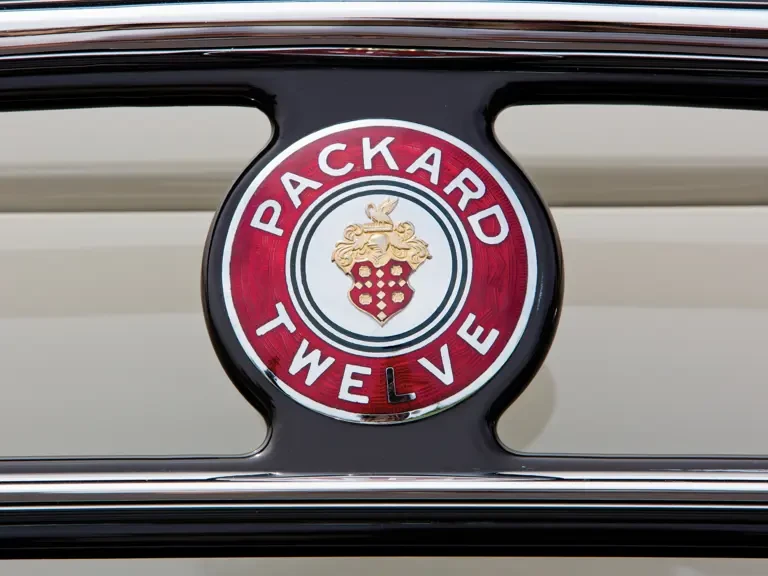 1933 Packard Twelve - Image 7 of 25