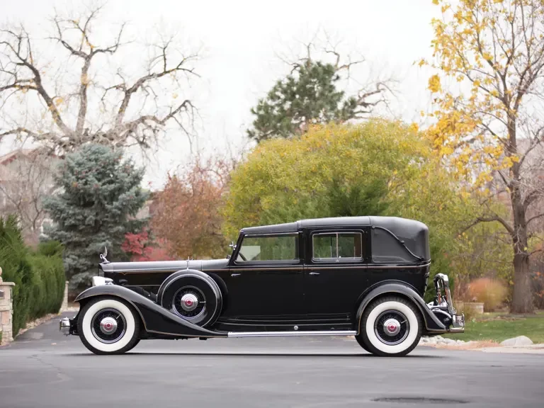 1933 Packard Twelve - Image 6 of 31