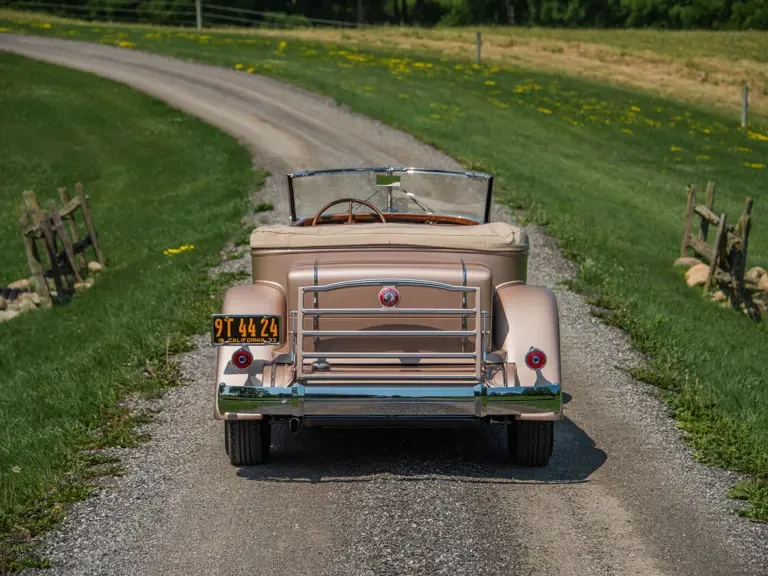 1933 Packard Twelve - Image 9 of 31